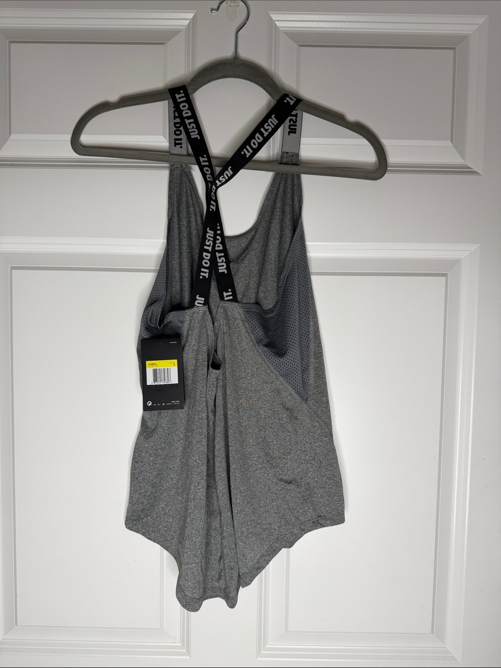 NWTNike Racerback Tank Women’s S - Picture 3 of 4